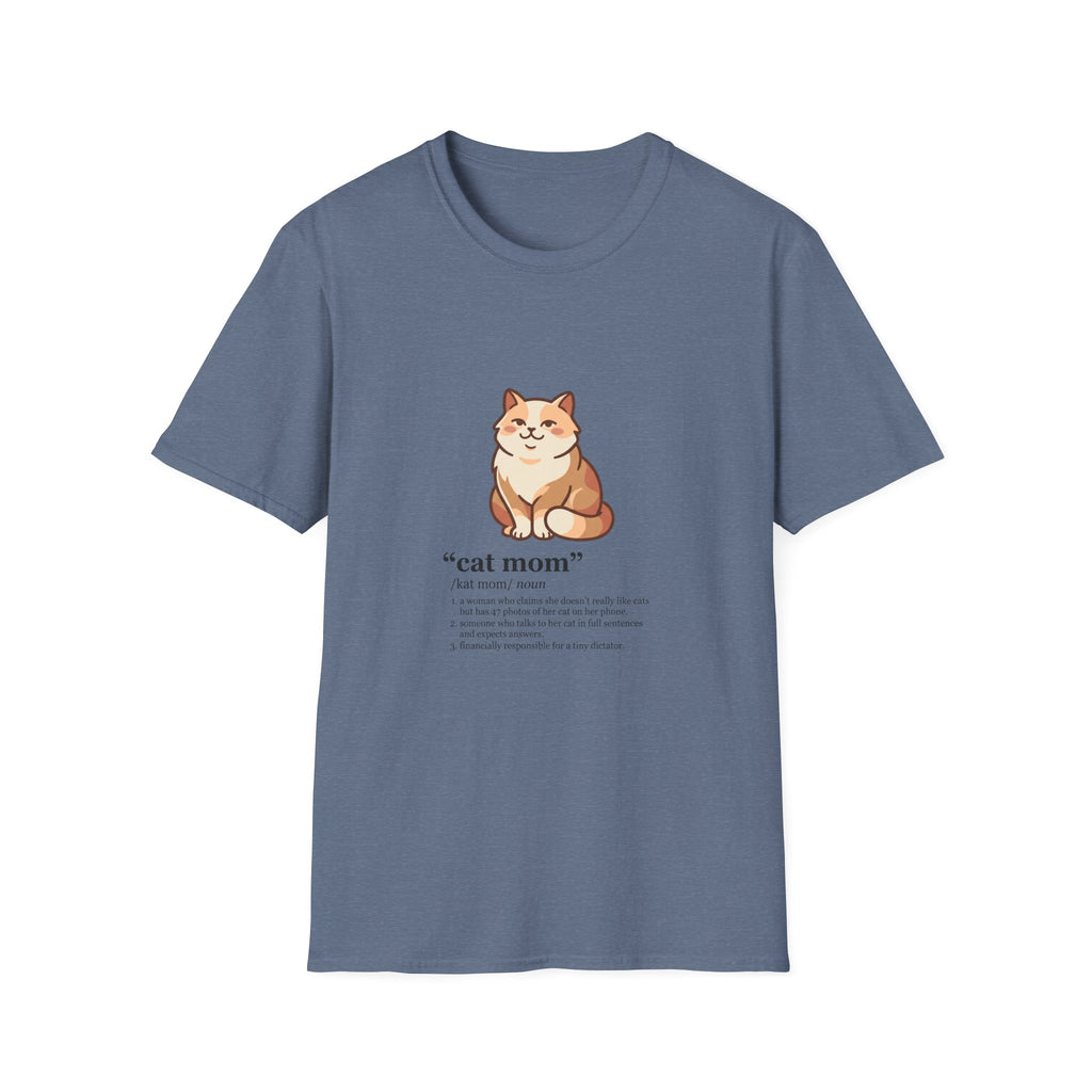 | Cat Mom Graphic Illustation T-Shirt | Cute Fluffy Cat Illustration