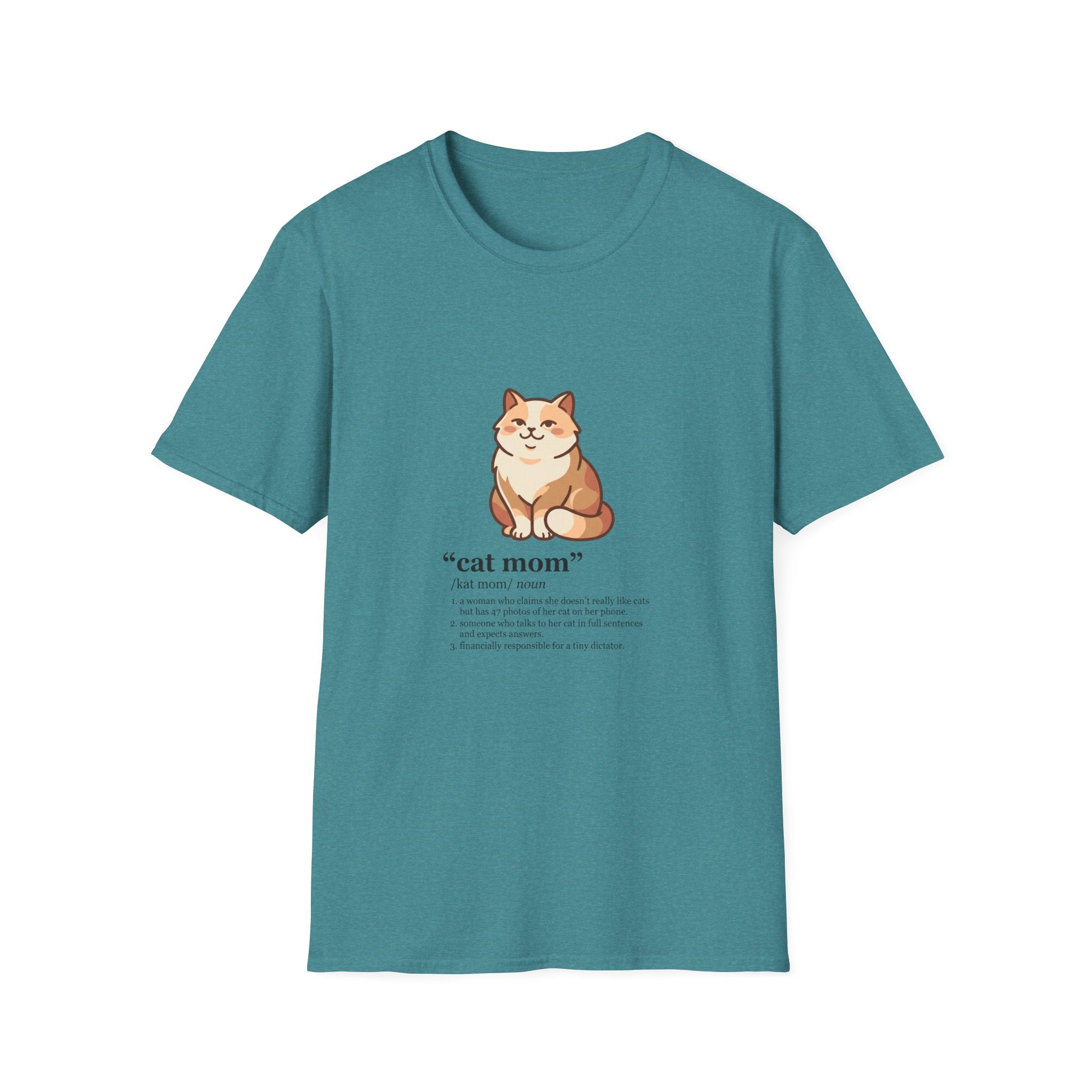 | Cat Mom Graphic Illustation T-Shirt | Cute Fluffy Cat Illustration